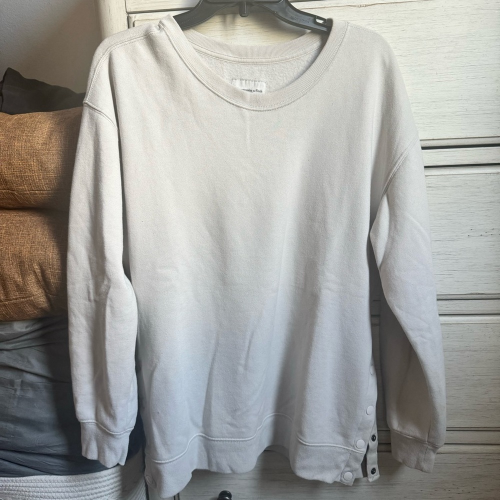 Abercrombie Side Snap Sweatshirt- Cream